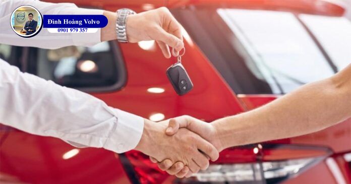 Bán xe ô tô chịu những loại phí gì? Có phải chịu thuế TNCN không?