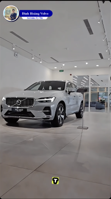 Volvo XC60 T8 Plug-in Hybrid Ultra mới 2025 màu Xám Xi măng Vapour Grey #volvo #volvoxc60hybird