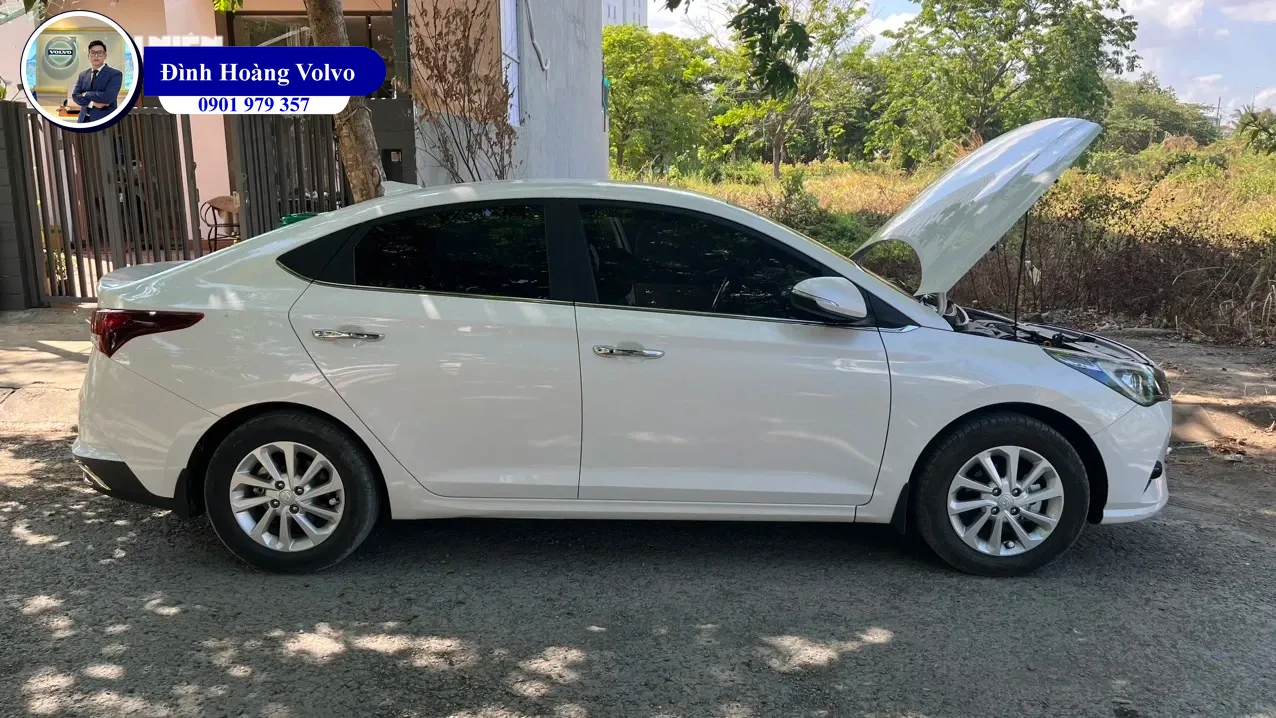 Đóng nắp ca-pô ô tô sao cho đúng - Đình Hoàng Volvo Car Đà Nẵng