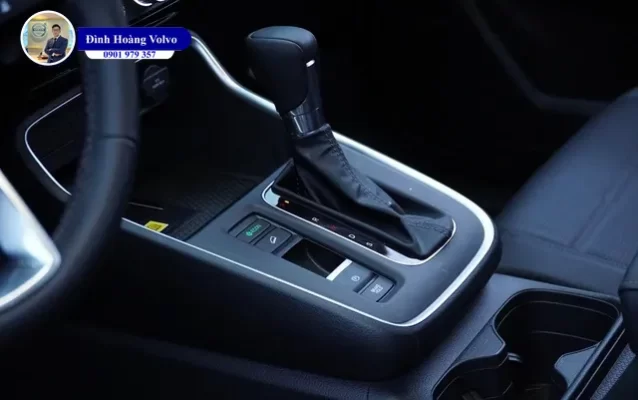 Lái ô tô đổ đèo chạy số ‘D’ không an toàn, liệu có đúng - Đình Hoàng Volvo Car Đà Nẵng (2)