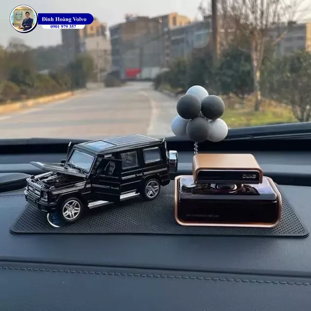 Nước hoa ô tô - vật phẩm phong thủy ít người biết - Đình Hoàng Volvo Đà Nẵng