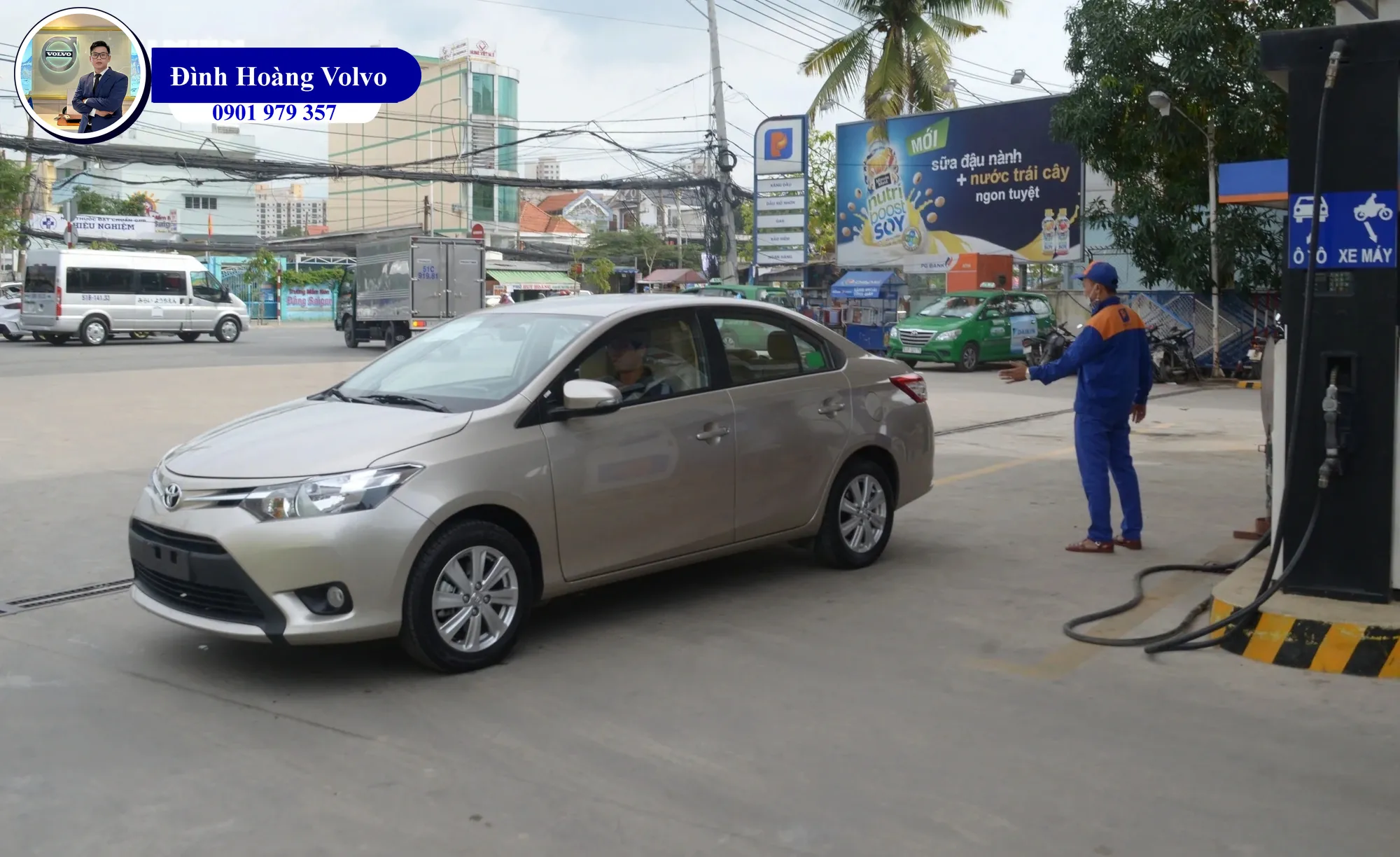 Tại sao cấm sử dụng điện thoại di động khi đổ xăng - Đình Hoàng Volvo Car Đà Nẵng