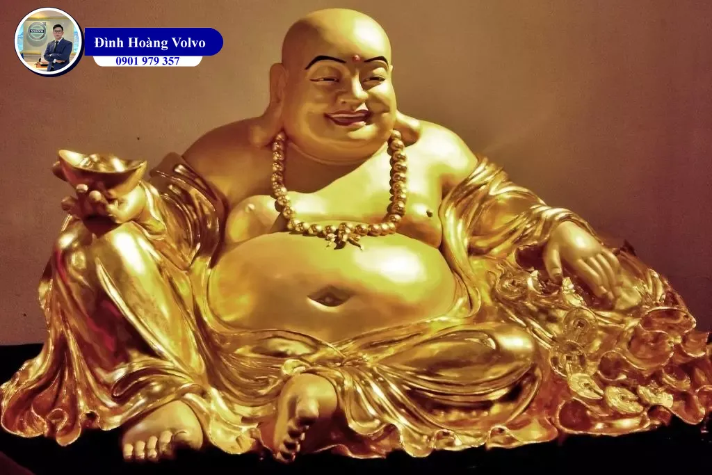 Thỉnh tượng Phật ô tô theo tuổi - Những lưu ý quan trọng - Đình Hoàng Volvo Đà Nẵng