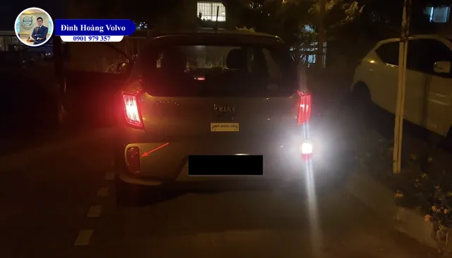 Vì sao đèn sương mù phía sau trên nhiều mẫu ô tô chỉ sáng một bên - Đình Hoàng Volvo Car Đà Nẵng