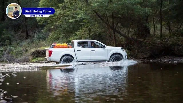 Xe máy xăng hay dầu diesel 'lội nước' tốt hơn?