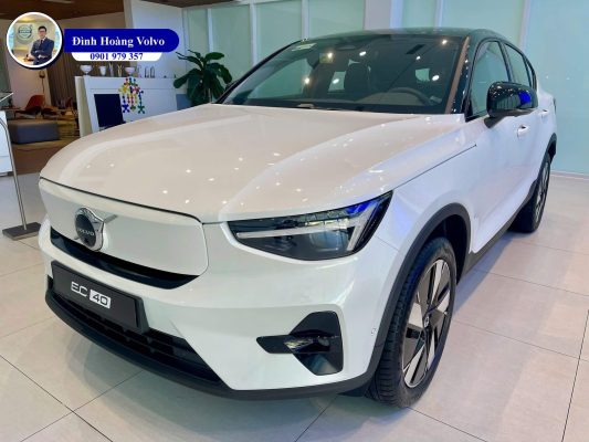 Hình ảnh thực tế chi tiết Volvo EC40 Ultra 2025 Màu Trắng Kim Cương Crystal White nội thất Đen Charcoal Leather - Đình Hoàng Volvo Car Đà Nẵng