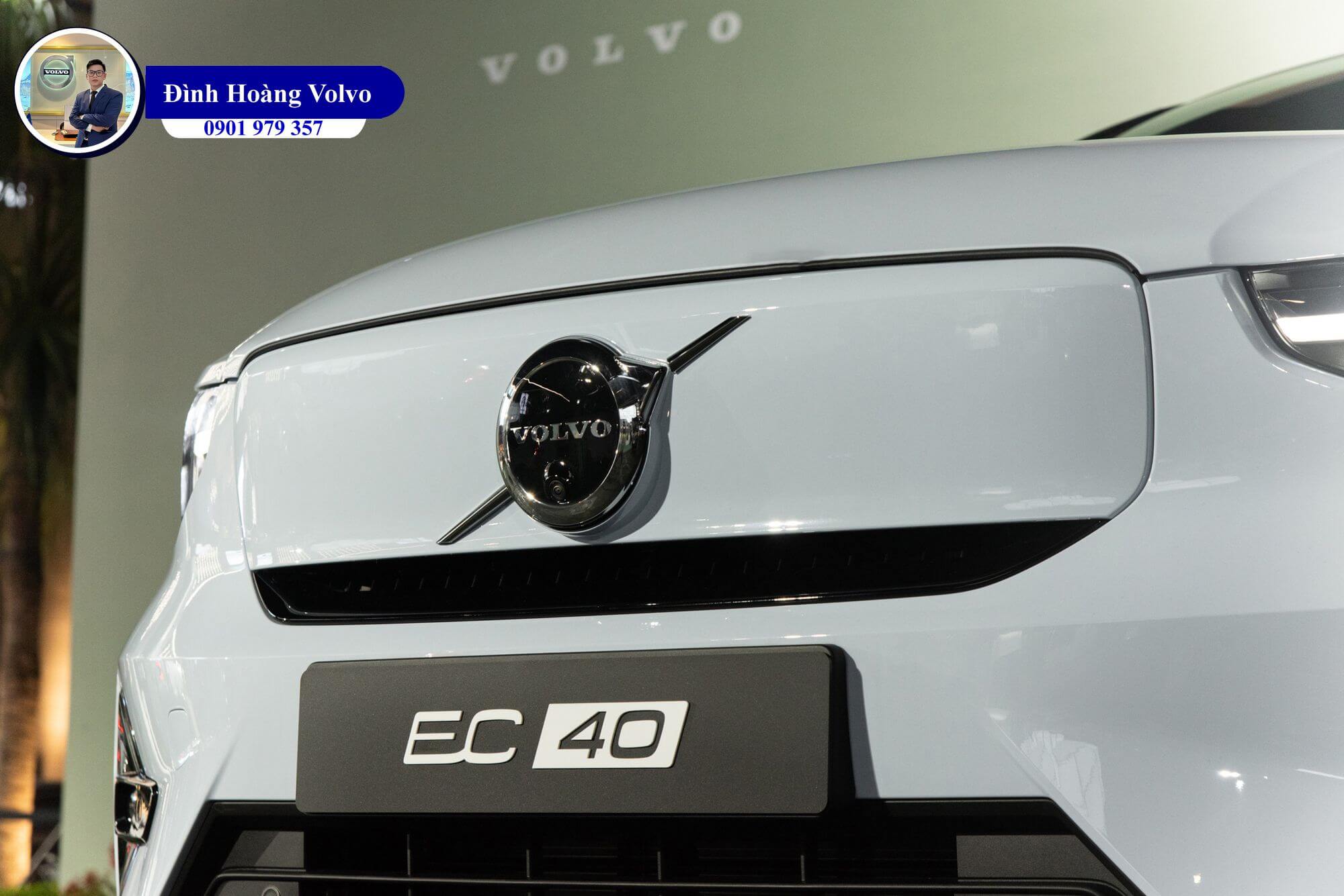 Hình ảnh thực tế chi tiết Volvo EC40 Ultra 2025 Màu Xanh Dương Cloud Blue nội thất Đen Charcoal Leather - Đình Hoàng Volvo Car Đà Nẵng (2) Hình ảnh thực tế chi tiết Volvo EC40 Ultra 2025 Màu Xanh Dương Cloud Blue nội thất Đen Charcoal Leather - Đình Hoàng Volvo Car Đà Nẵng