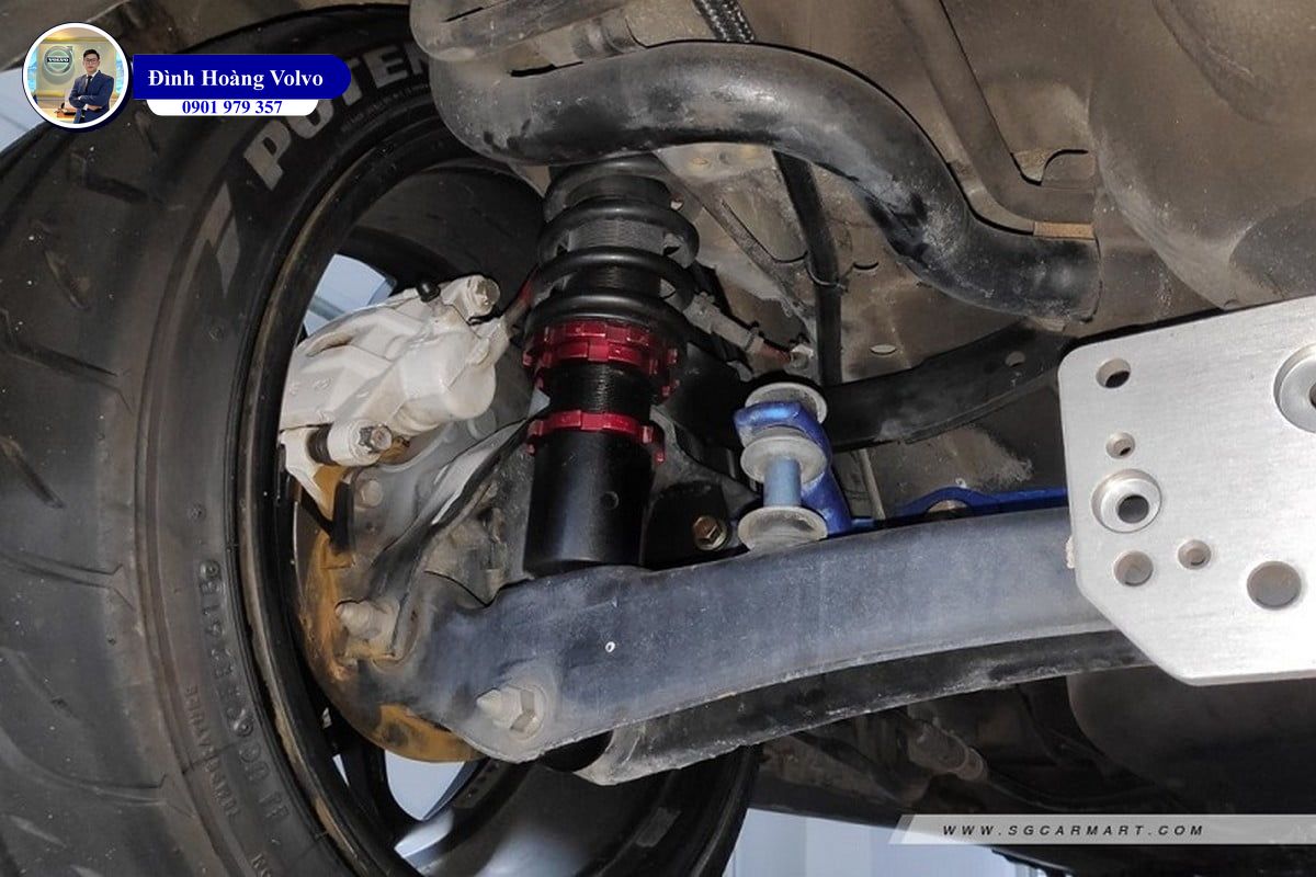 Giảm xóc ô tô: Phân loại, cách kiểm tra và bảo dưỡng hiệu quả nhất Đình Hoàng Volvo Car Đà Nẵng1 Giảm xóc ô tô: Phân loại, cách kiểm tra và bảo dưỡng hiệu quả nhất Đình Hoàng Volvo Car Đà Nẵng1