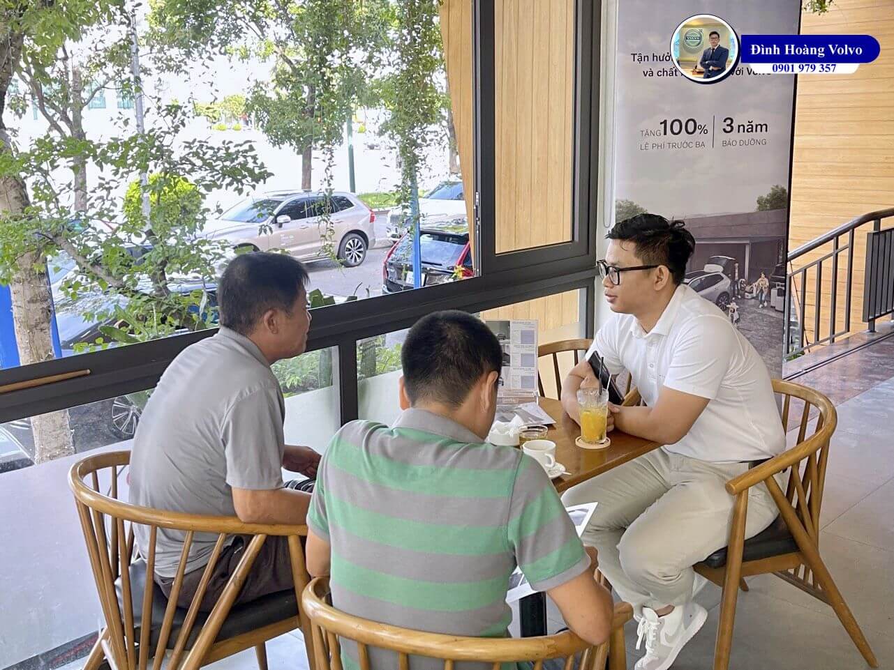 Volvo Đông Hà Quảng Trị Lái thử và trải nghiệm hãng xe an toàn Đình Hoàng Volvo Car Đà Nẵng (3) Volvo Đông Hà Quảng Trị Lái thử và trải nghiệm hãng xe an toàn Đình Hoàng Volvo Car Đà Nẵng (3)