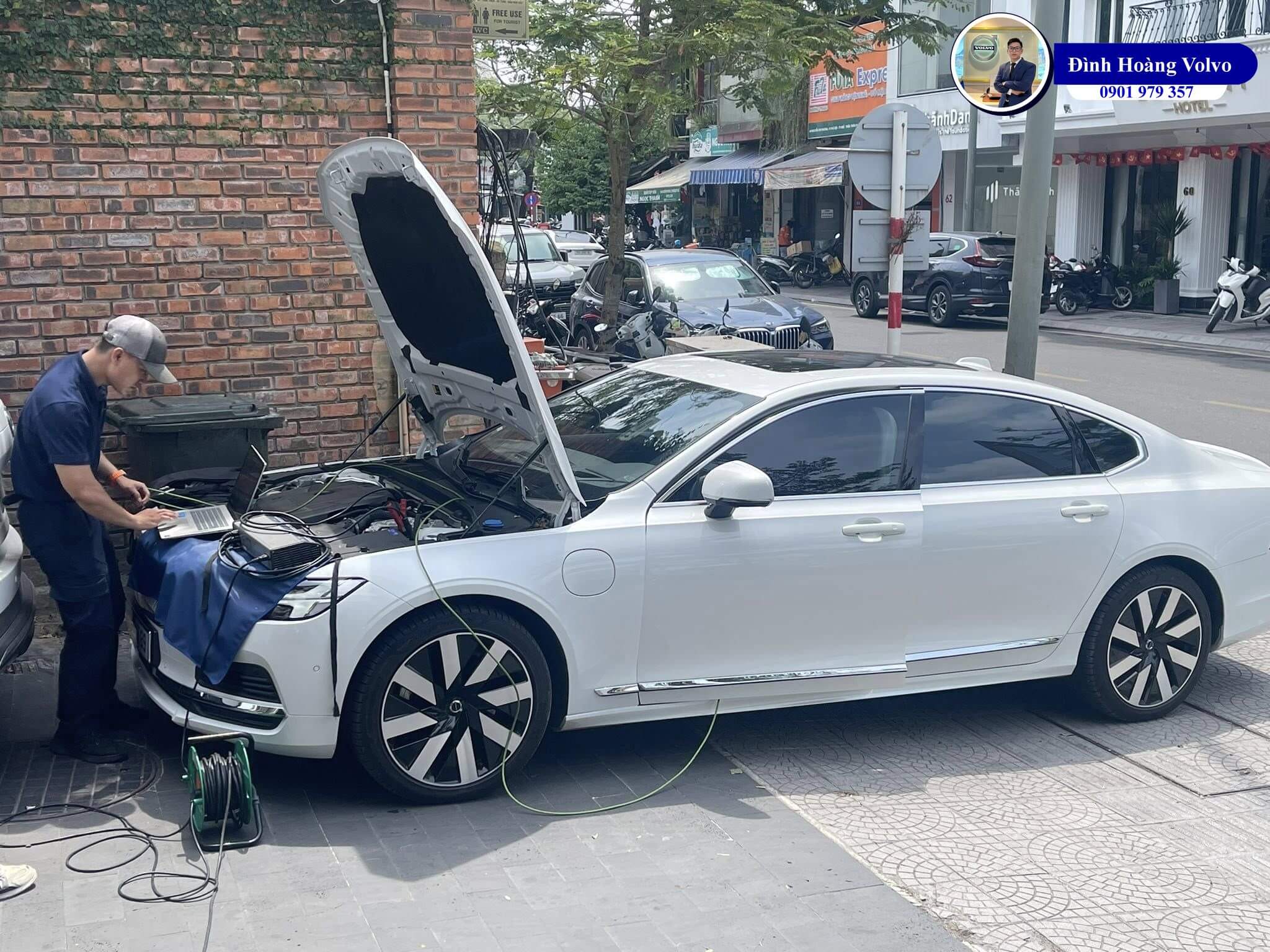 Volvo Huế - Lái Thử & Trải Nghiệm Hãng Xe An Toàn Hàng Đầu - Đình Hoàng Volvo Car Đà Nẵng Volvo Huế - Lái Thử & Trải Nghiệm Hãng Xe An Toàn Hàng Đầu - Đình Hoàng Volvo Car Đà Nẵng