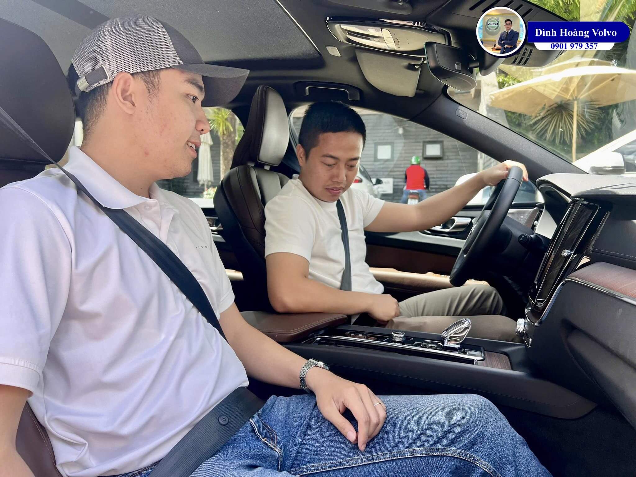 Volvo Pleiku Gia Lai Lái Thử & Trải Nghiệm Hãng Xe An Toàn Hàng Đầu Đình Hoàng Volvo Car Đà Nẵngjpg (7) Volvo Pleiku Gia Lai Lái Thử & Trải Nghiệm Hãng Xe An Toàn Hàng Đầu Đình Hoàng Volvo Car Đà Nẵngjpg (7)