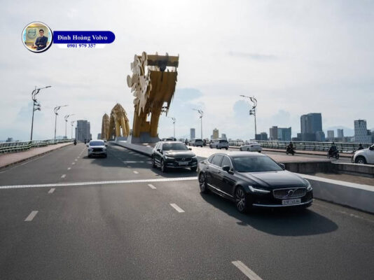 Hình ảnh minh hoạ Đình Hoàng Volvo Car Đà Nẵng12