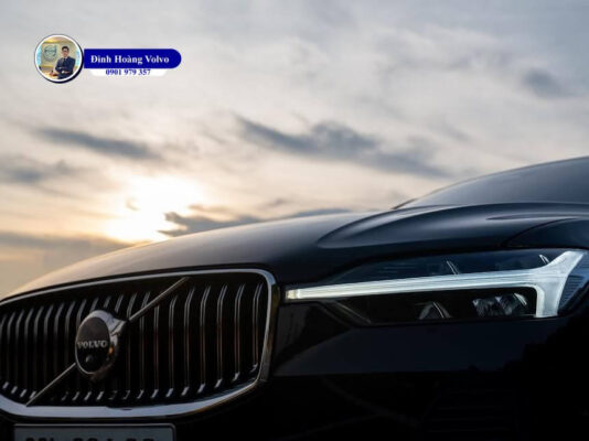 Hình ảnh minh hoạ Đình Hoàng Volvo Car Đà Nẵng20