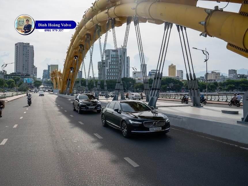 Hình ảnh minh hoạ Đình Hoàng Volvo Car Đà Nẵng21 Hình ảnh minh hoạ Đình Hoàng Volvo Car Đà Nẵng21