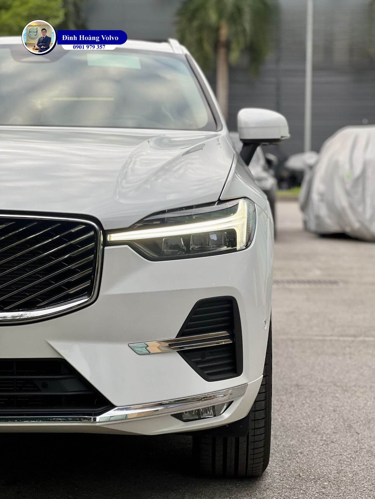 Volvo XC60 B5 Ultra màu Trắng Crystal White 2026 - Đình Hoàng Volvo